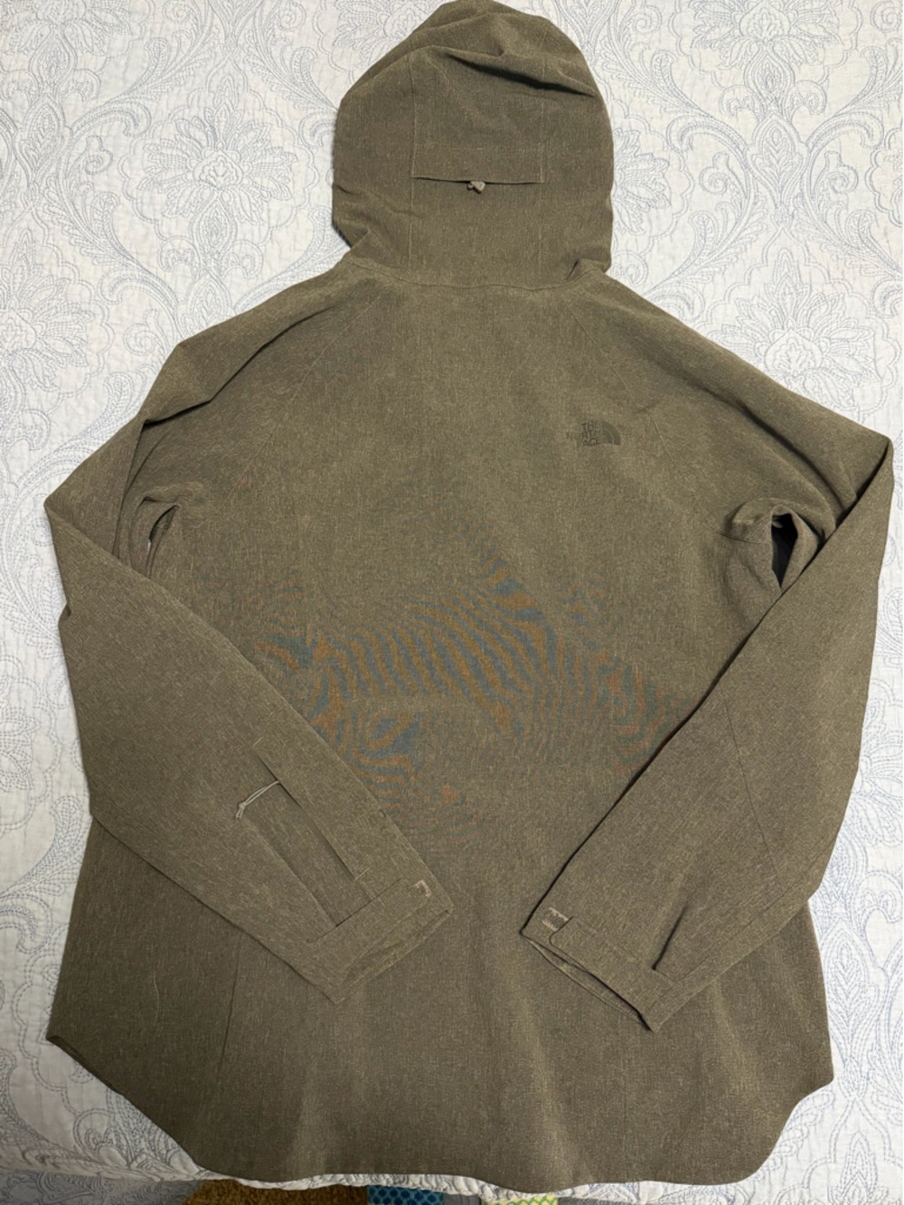 Women’s North Face jacket - Picture 2 of 4